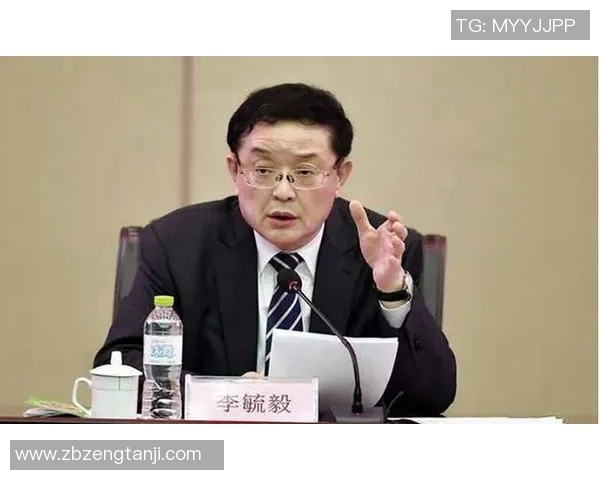 上海足球队个人能力分析与表现评估的深度研究与探讨